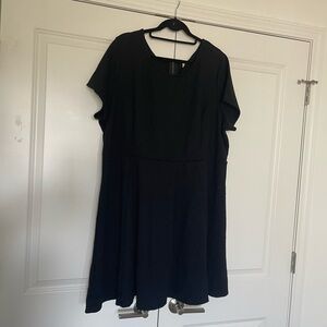 Old Navy Black Short Sleeve Fit-and-Flare Dress
